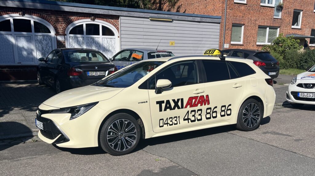 Taxi Azam Toyota Taxi in Rendsburg